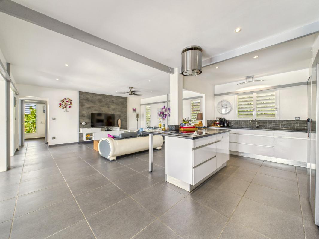 23.Location Villa piscine vue mer Saint François Guadeloupe_Cuisine